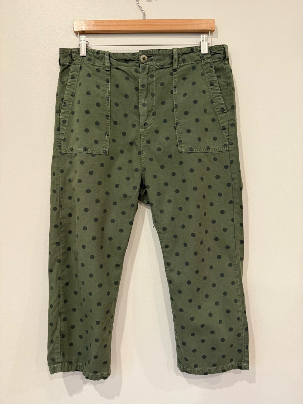 The Great The Ranger Crop Pants Army Green Polka Dot Chinos